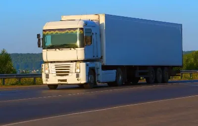 İzmir ile Alanya Arası Öğrenci Eşyası Taşıma